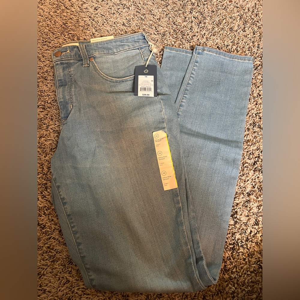 Women’s Light Blue Skinny Jeans
